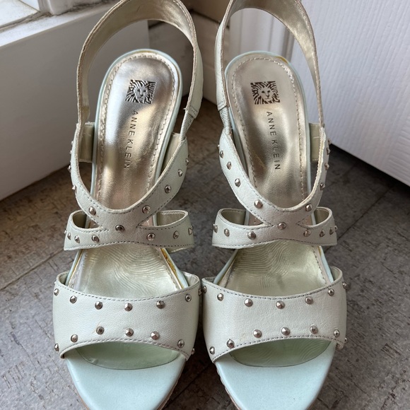 Anne Klein Designer Platform Heel Sz 7.5 - Picture 2 of 8